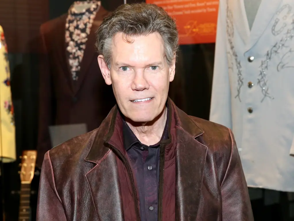 Wife: Docs Wanted to Pull Plug on Randy Travis