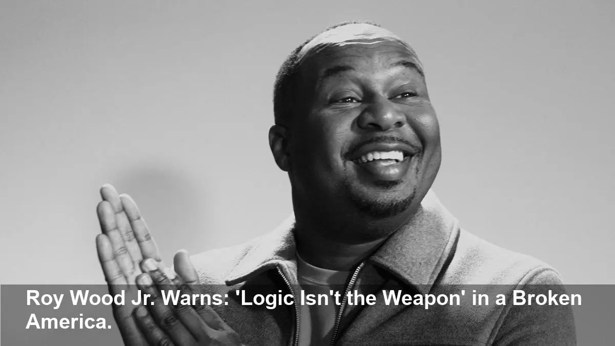Roy Wood Jr. Exposes Flaws in ‘The Daily Show’ & Politics